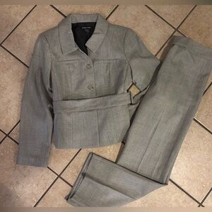 Ainsley Gray Blazer & Suit Jacket Set